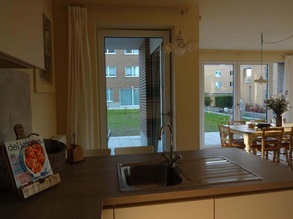 Bootsman Gelijkvloers Appartement Met Tuin En Autostaanplaats Ostend Exterior photo